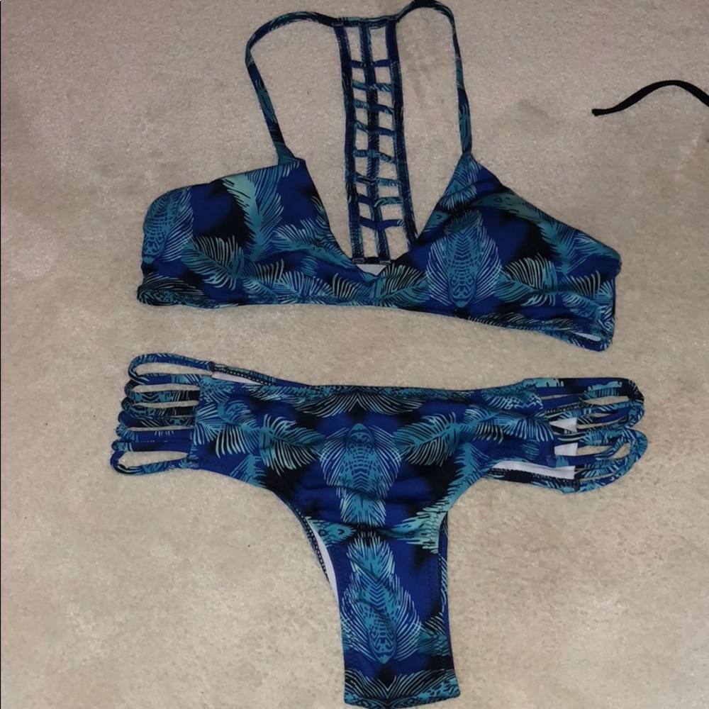 Cupshe Blue Swimsuit Set